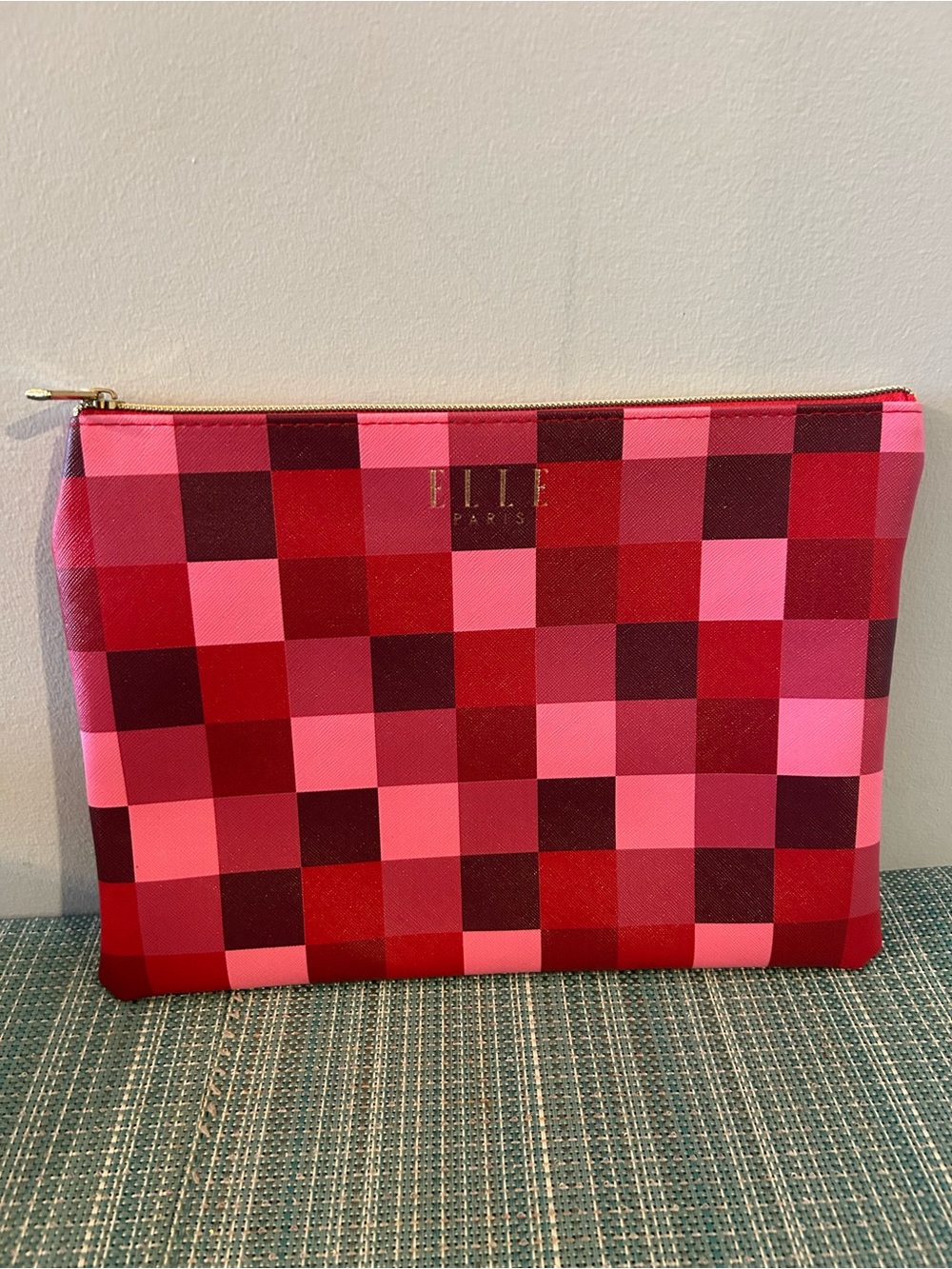 Elle cosmetic/Travel Bag
